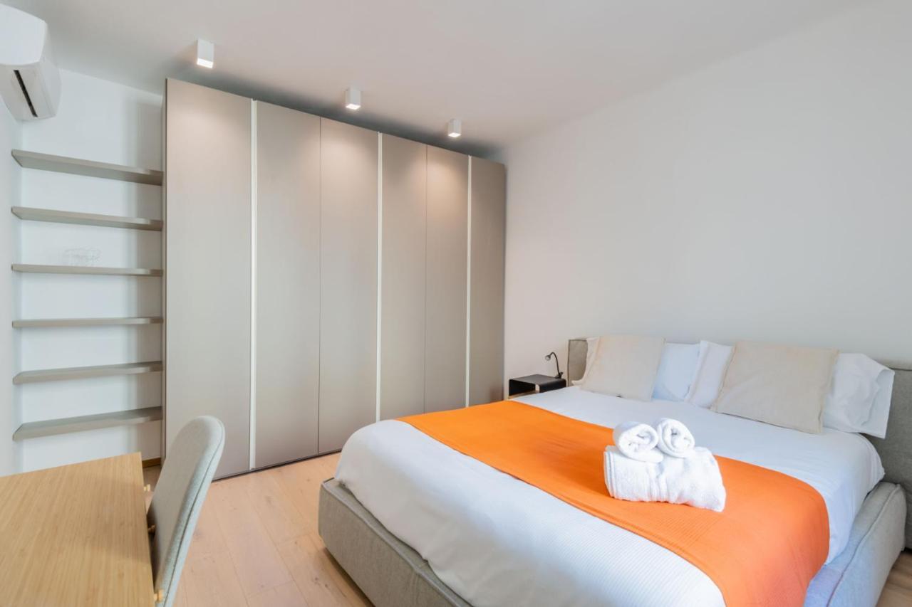 Apartment Easylife: Modern Near Porta Venezia And Indro Montanelli Park