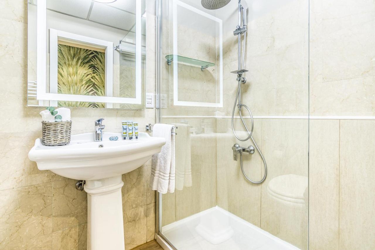 Beplace In Duomo Apartment Milan