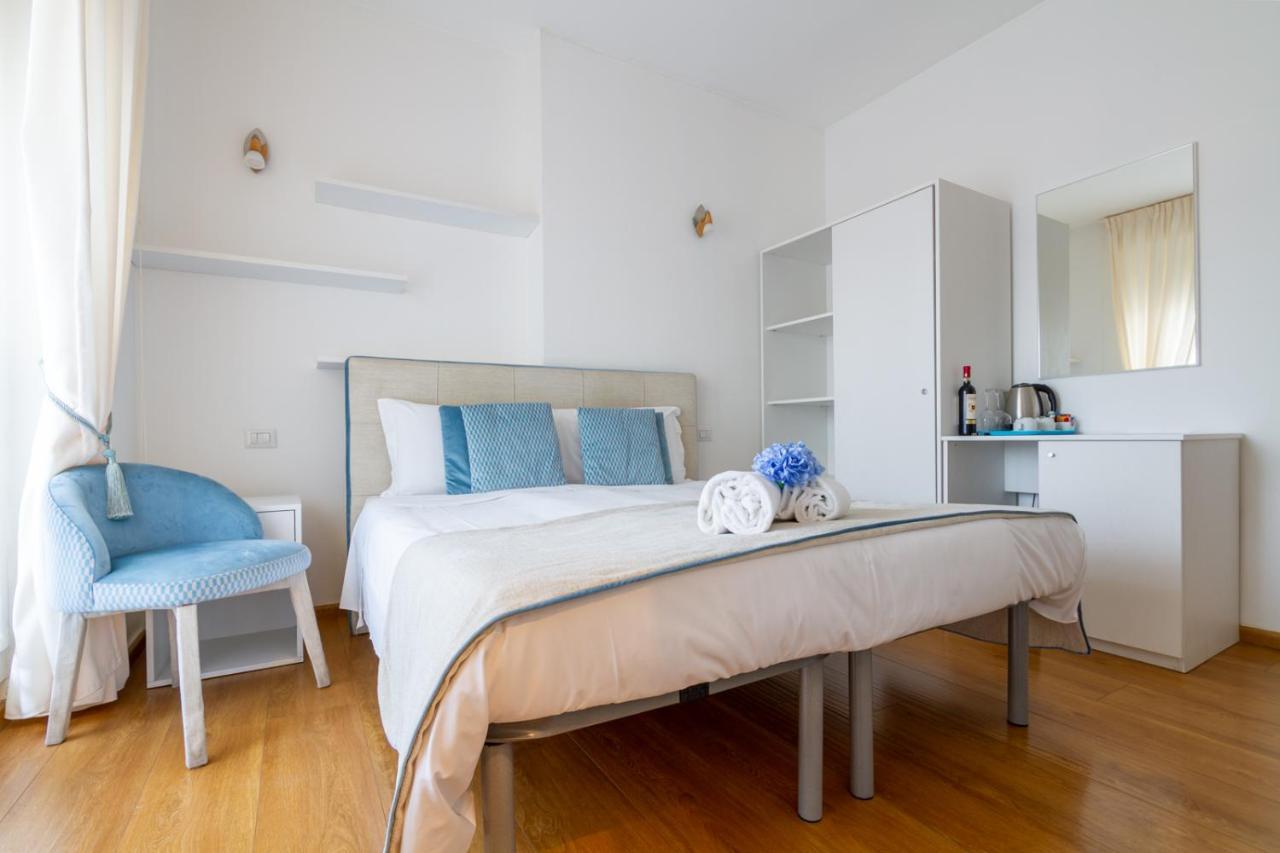 Flowers Guest house Milan