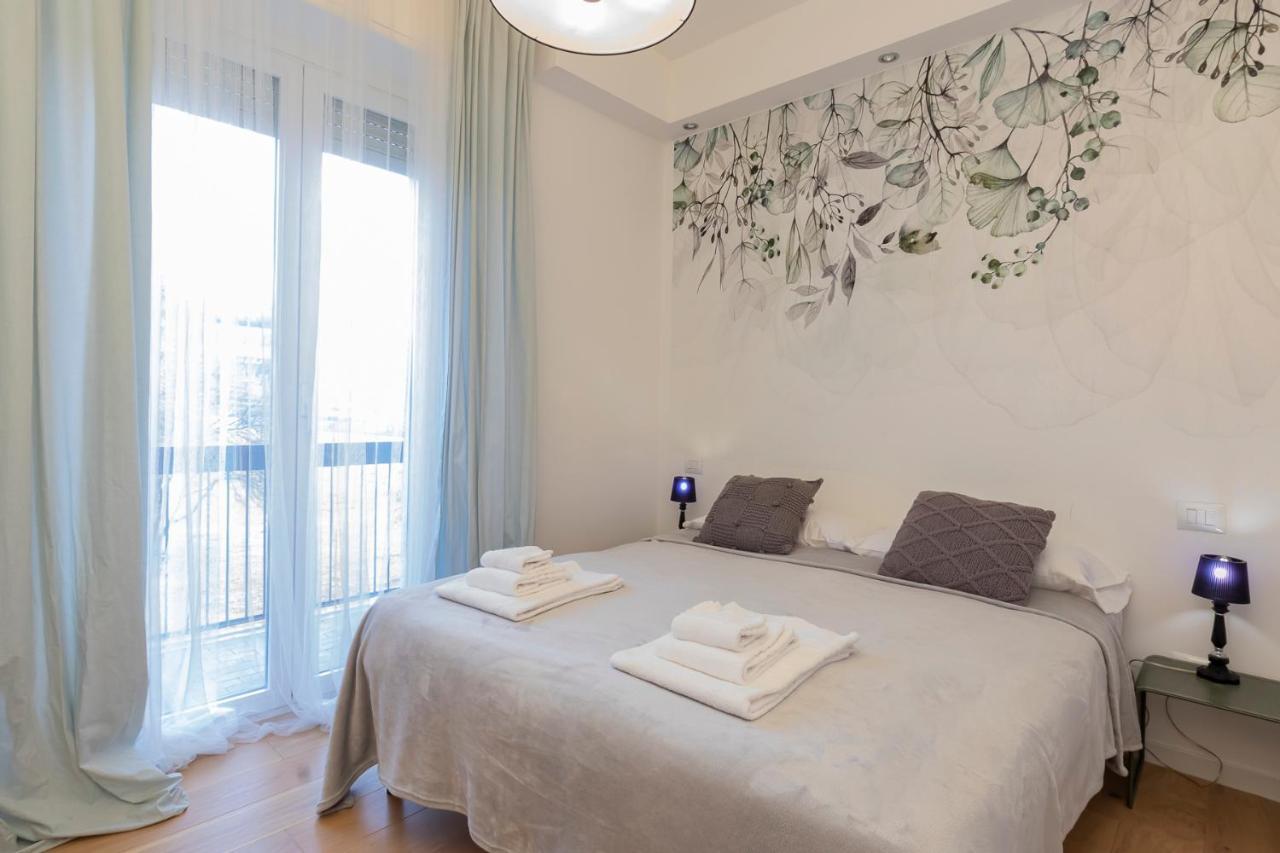 Luxury In San Siro Tesio 15 Apartamento