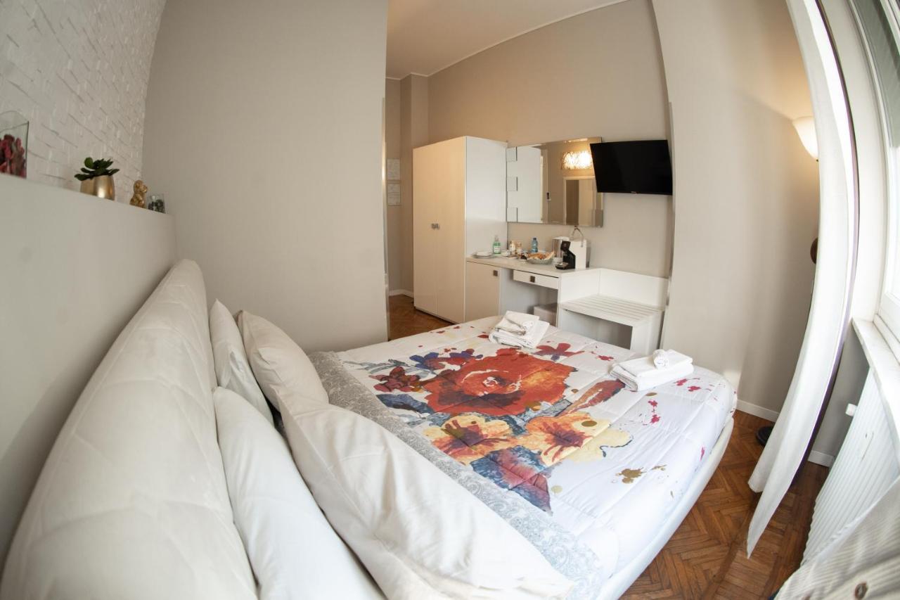 La Isabella Guest house