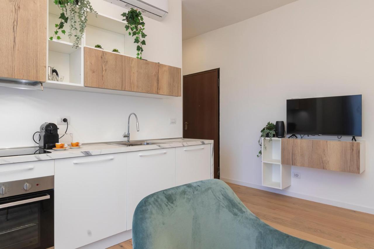 Luxury In San Siro Tesio 15 Apartamento