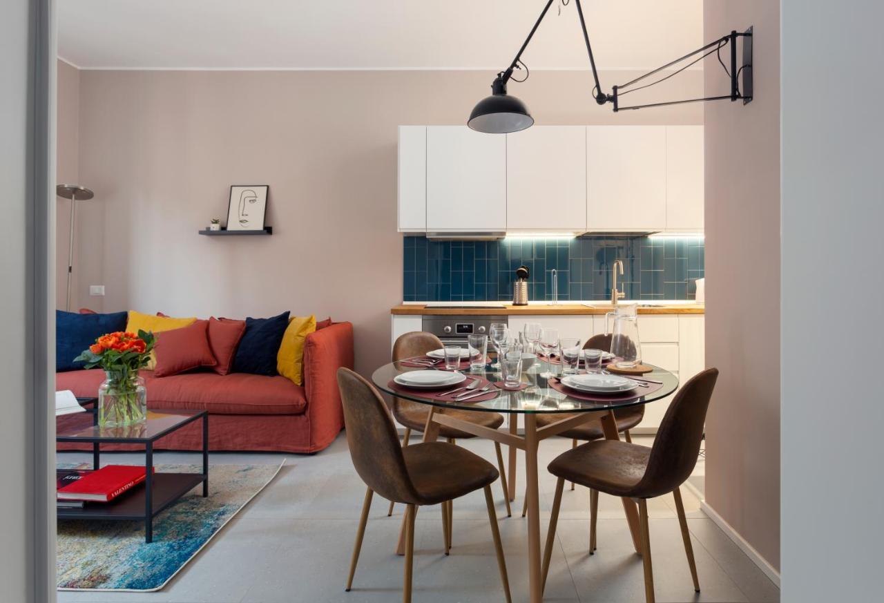 Apartamento Bilocale Aleardi Milão