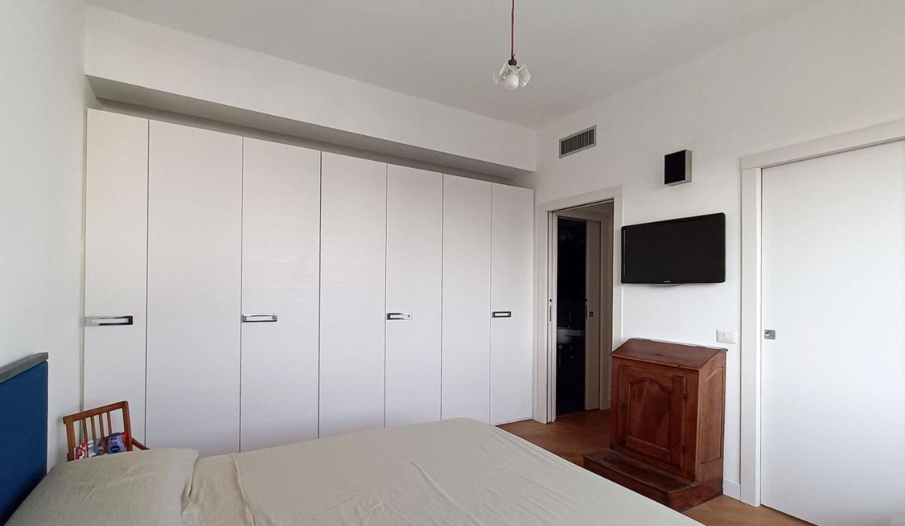 Apartamento Lotus Senna Milão