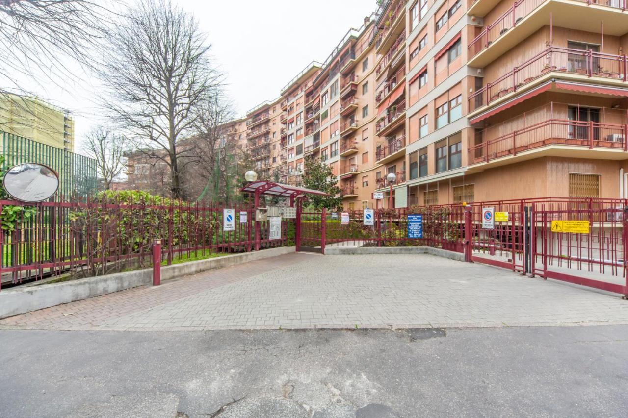 Easylife - Lussuoso Trilocale Con Balcone E Vasca Idromassaggio In Zona Barona * Milano
