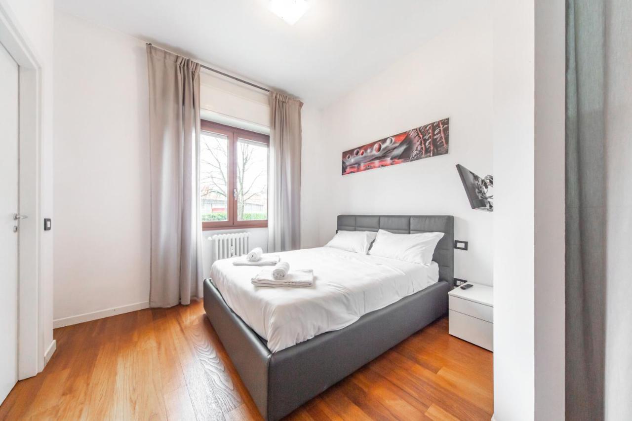 Easylife - Lussuoso Trilocale Con Balcone E Vasca Idromassaggio In Zona Barona * Milano