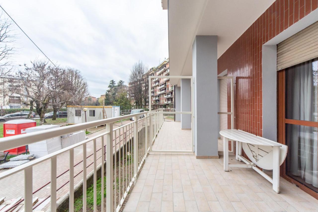 Easylife - Lussuoso Trilocale Con Balcone E Vasca Idromassaggio In Zona Barona