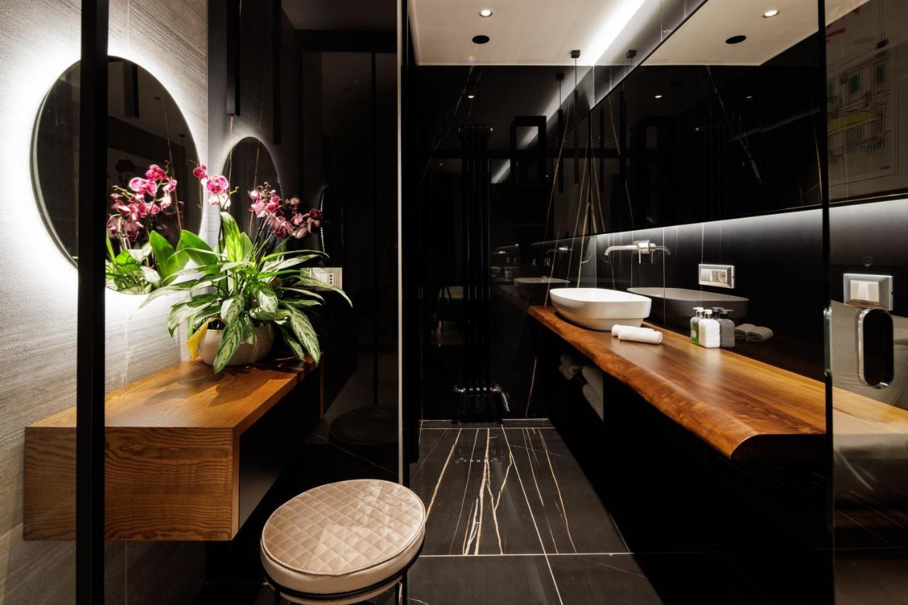 The Corner Duomo Hotel Milan
