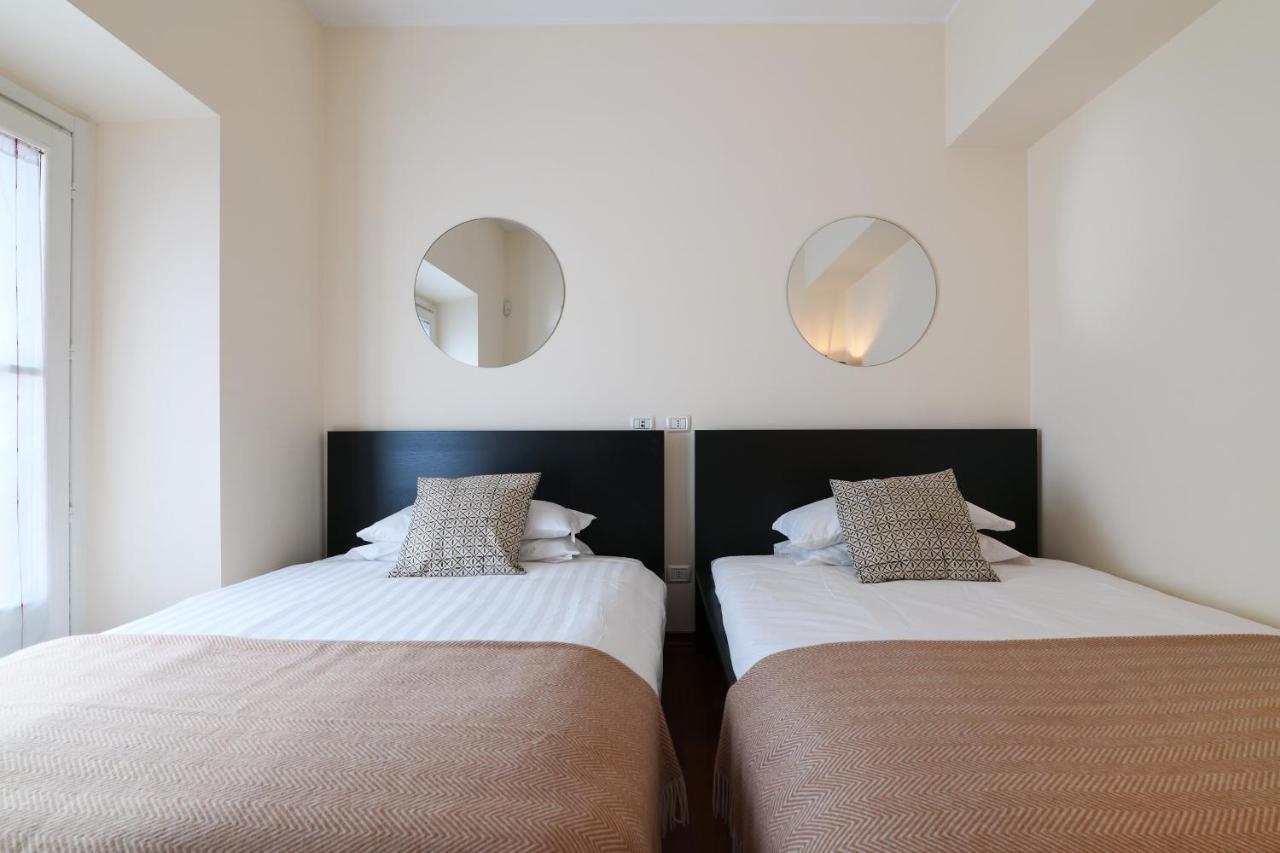 Lux Penthouse Palestro * Milan