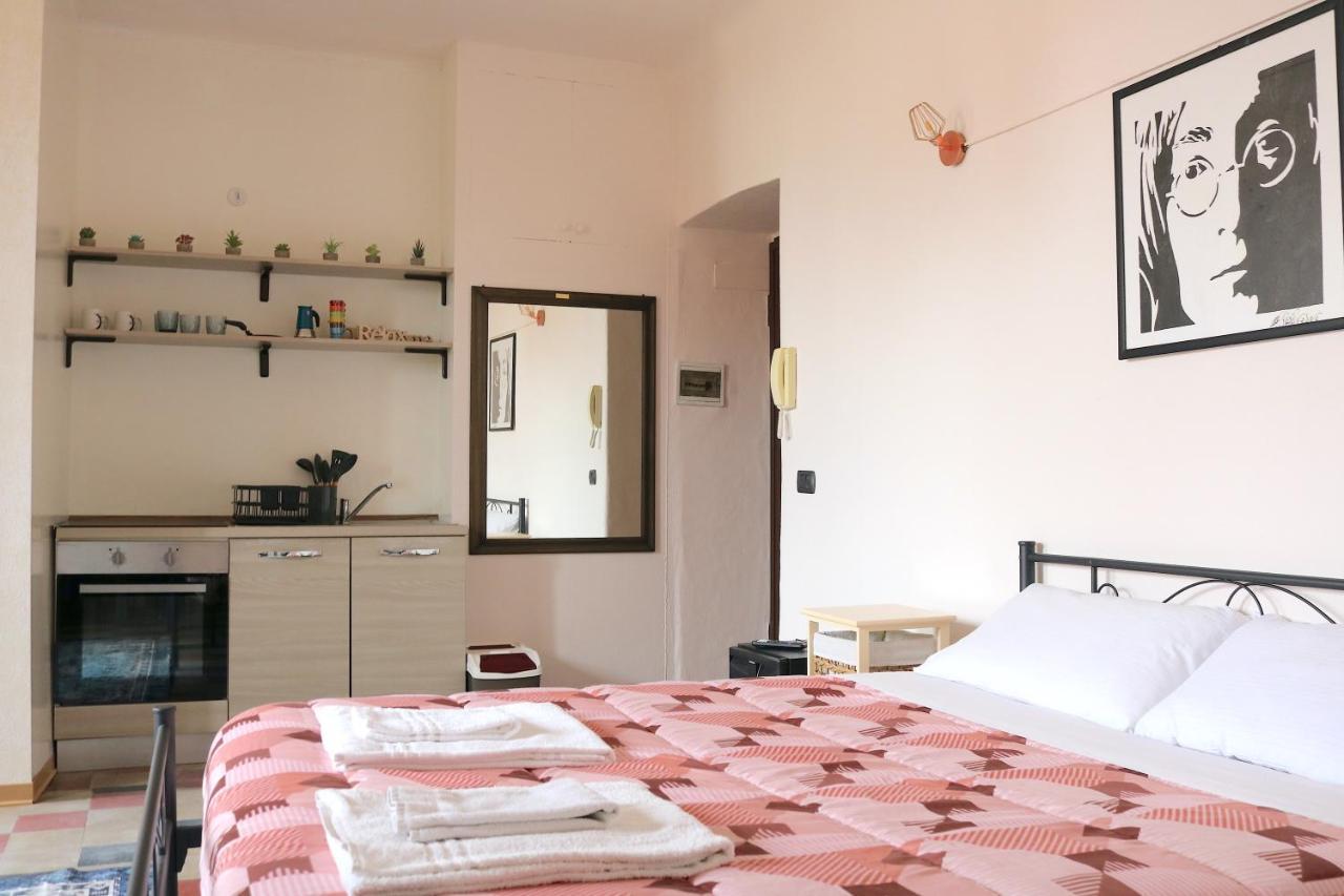 Apartment Darsena - Via Argelati Milan