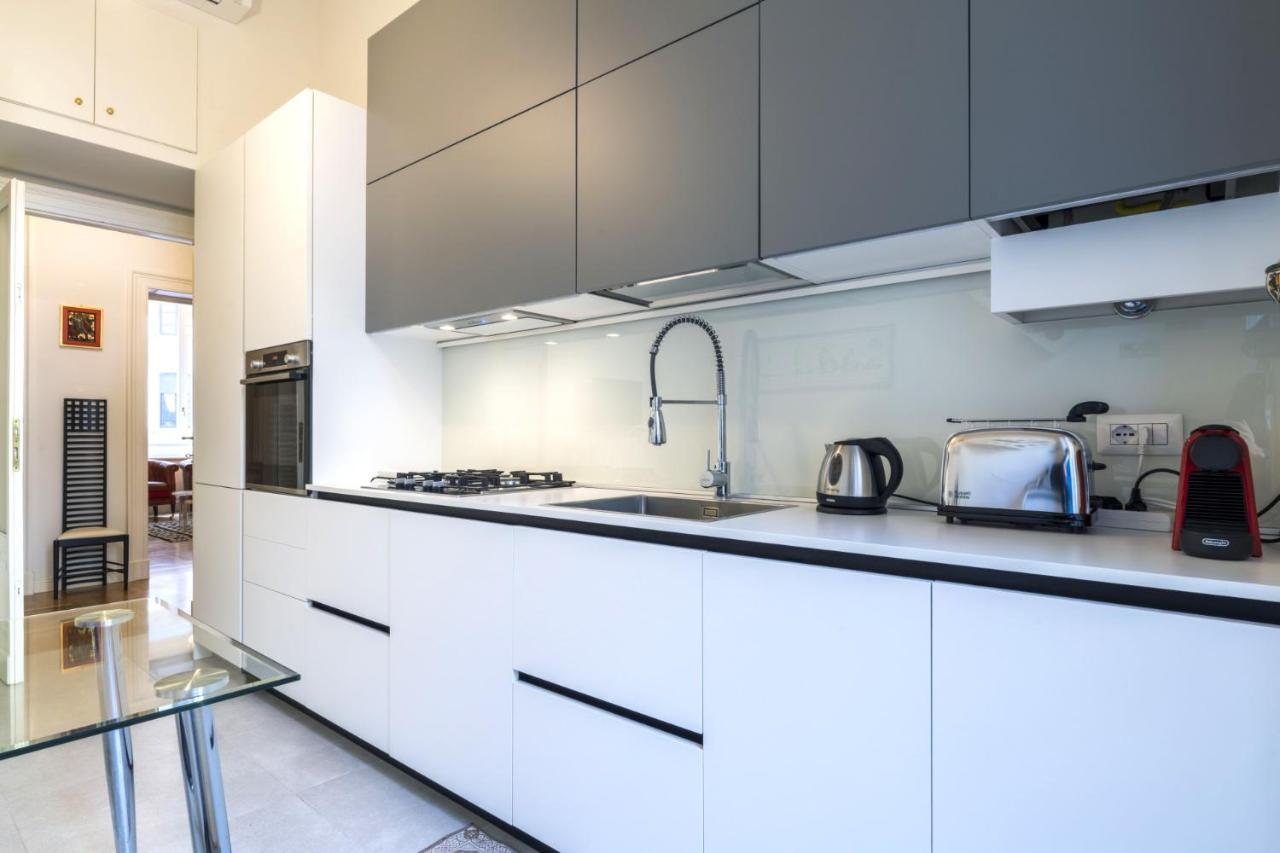 Easylife - Comoda Residenza Con Terrazzino Abitabile In Zona Sant Ambrogio Milan