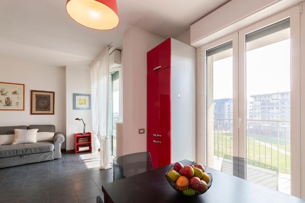 Sky Santa Giulia Apartamento Milão
