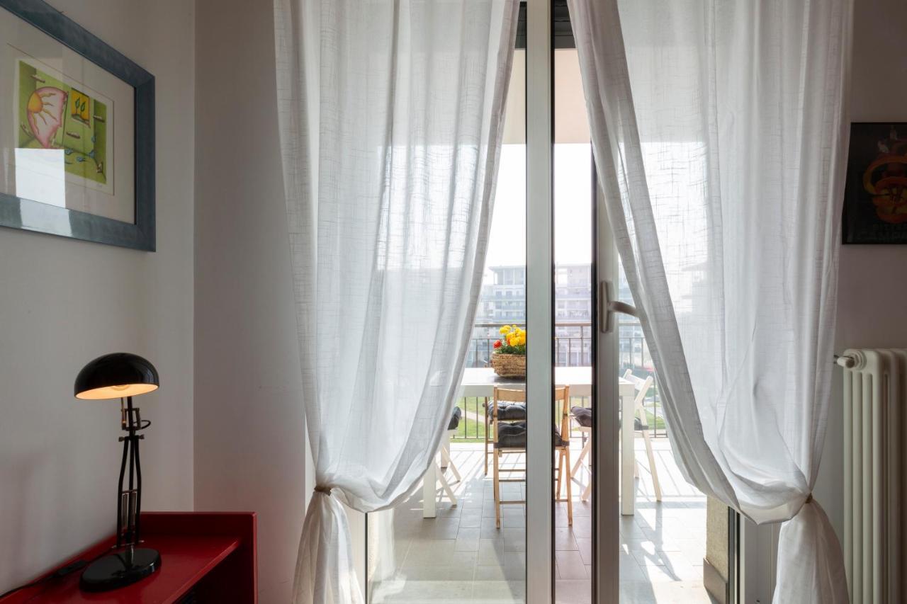 Sky Santa Giulia Apartamento Milão