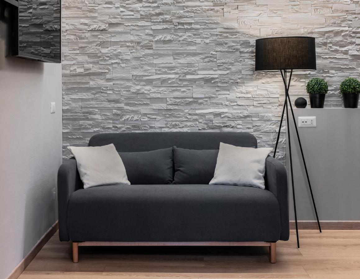Super Modern And Design Apartment, A Due Passi Dai Navigli * Milan