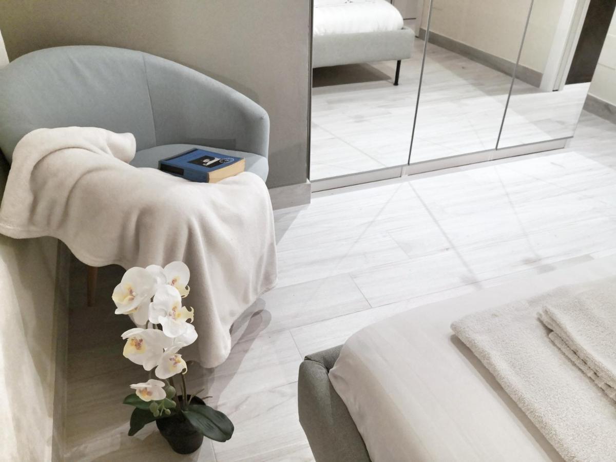 Luxury Apartament - Graziano 39 - 2 Milan