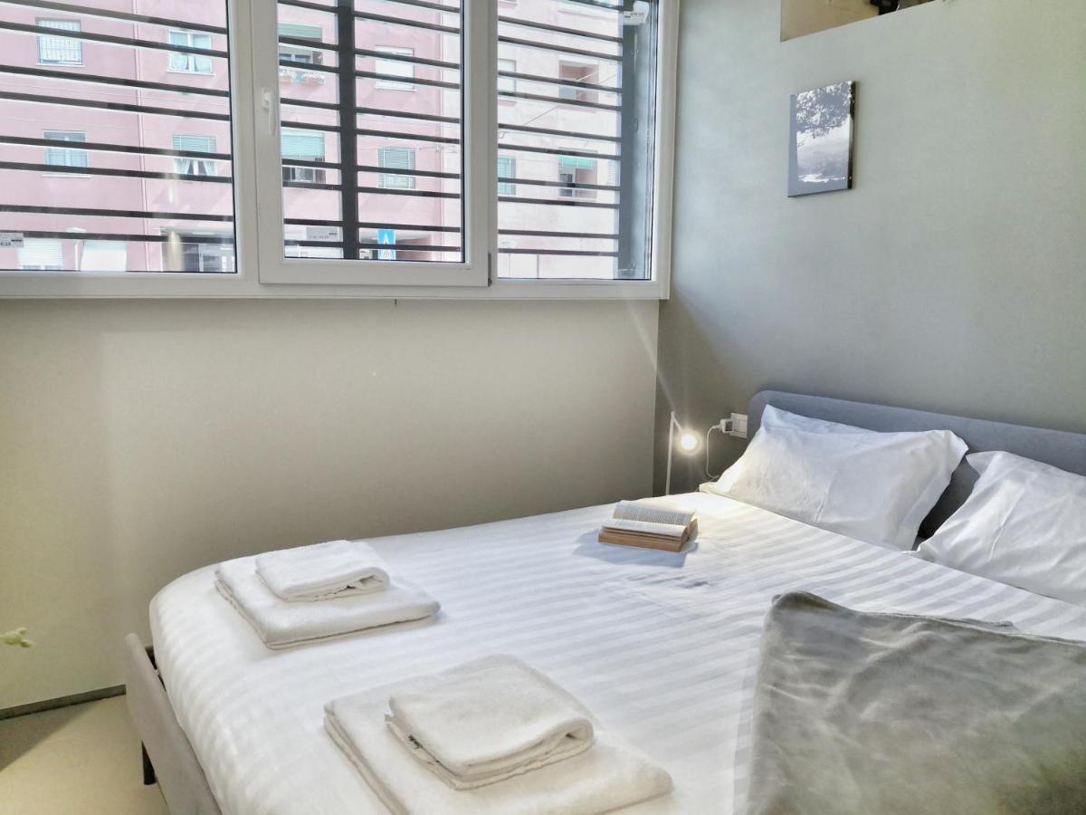 Apartment Luxury Apartament - Graziano 39 - 2 Milan