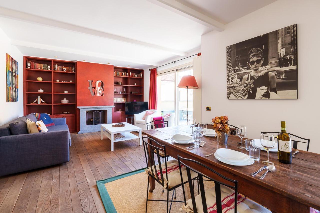 Montenapoleone-duomo Attico Di Lusso E Parcheggio Privato Apartamento *