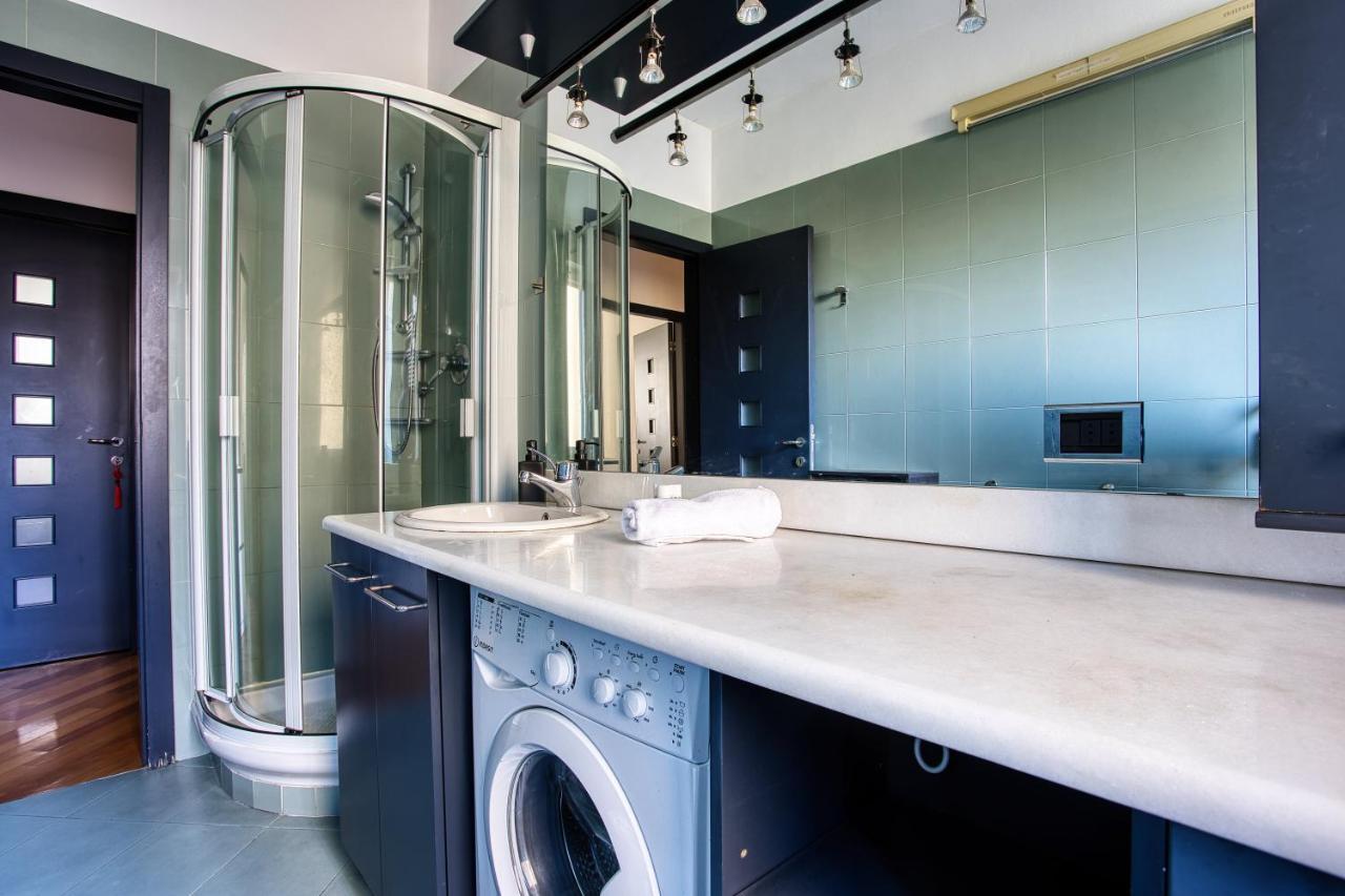 Apartment Joivy Attractive Flat Near Citylife Milan
