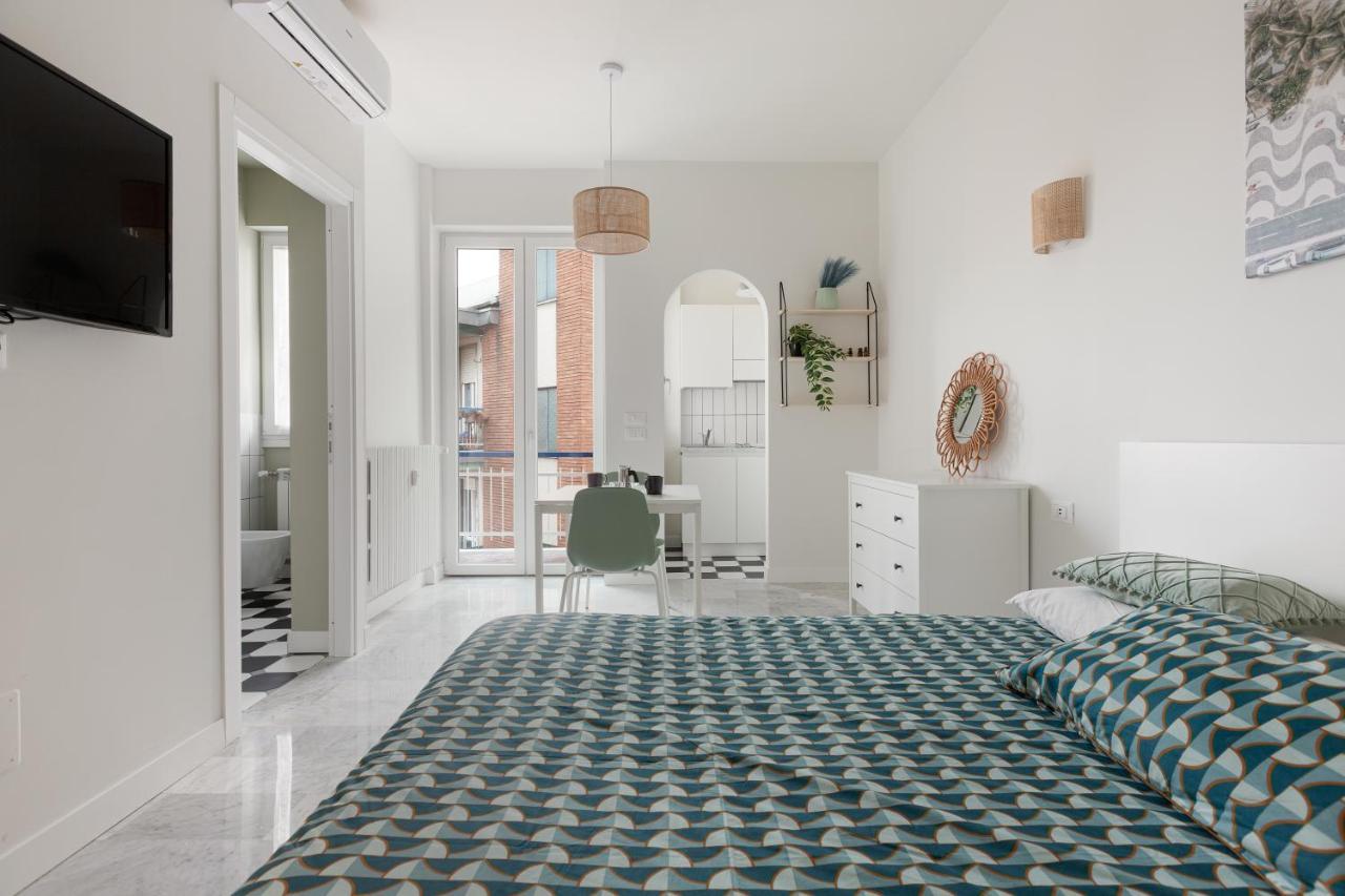 Comfy X2 - 1,1 Km Far From Iulm University! Apartamento