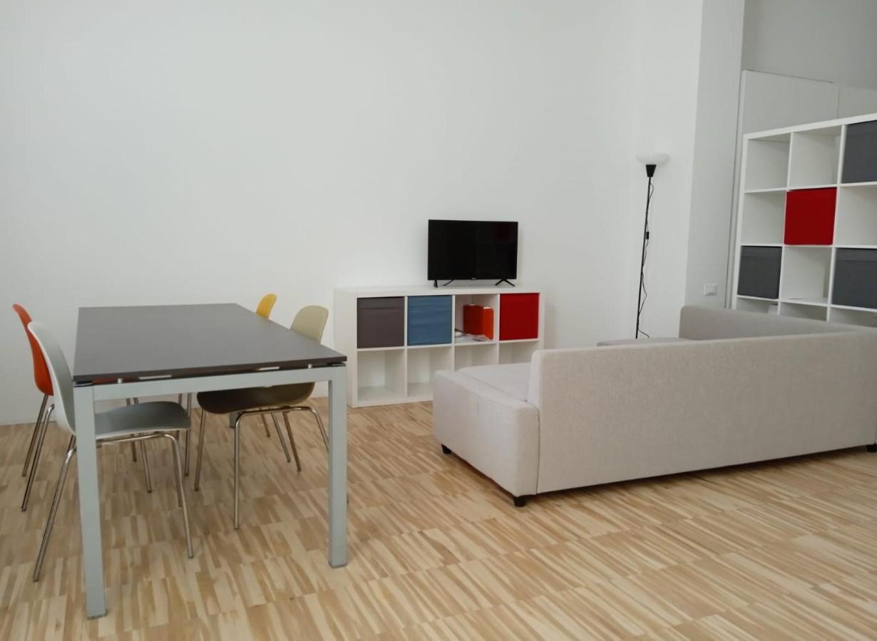 Open Space3 D'apulia 11 Milan
