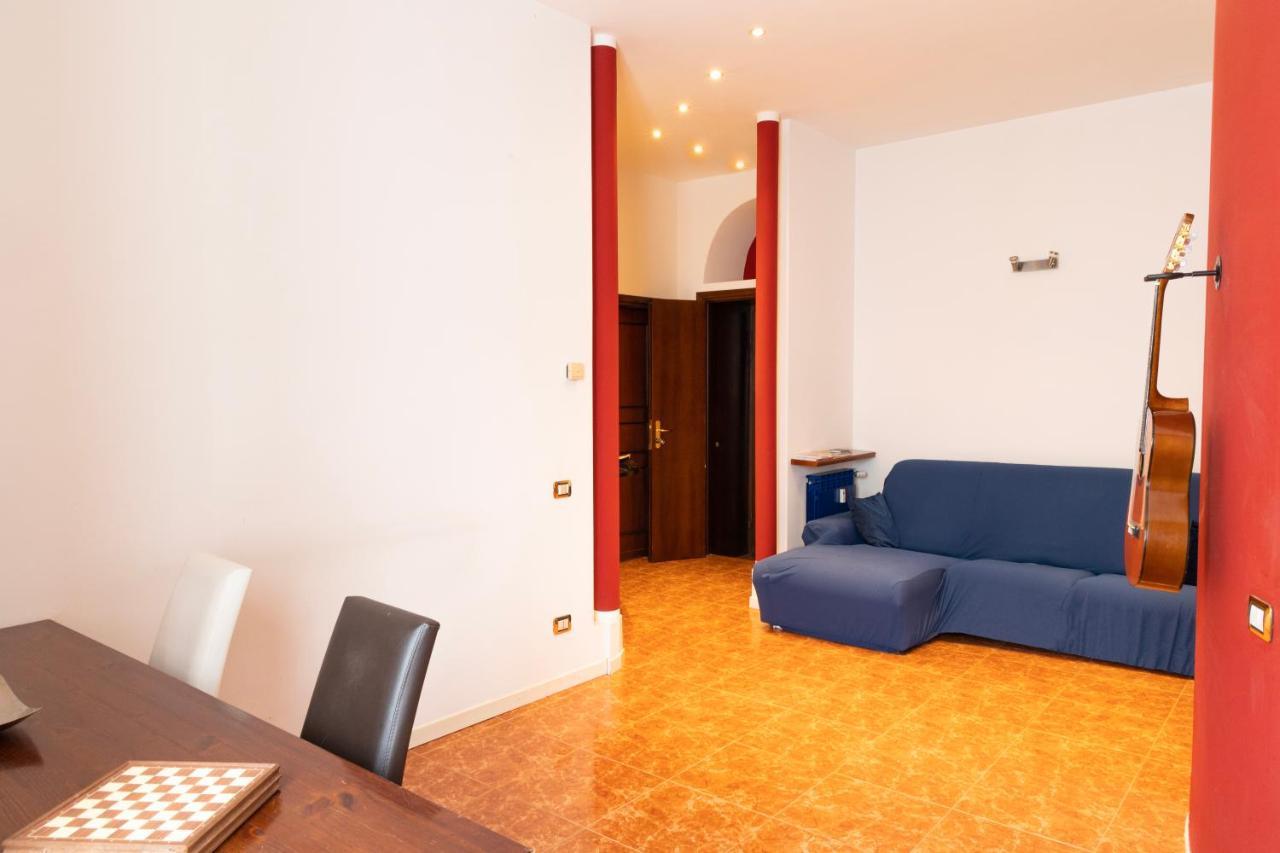 Appartamento Interno In Un Castello Storico In Centro Milano