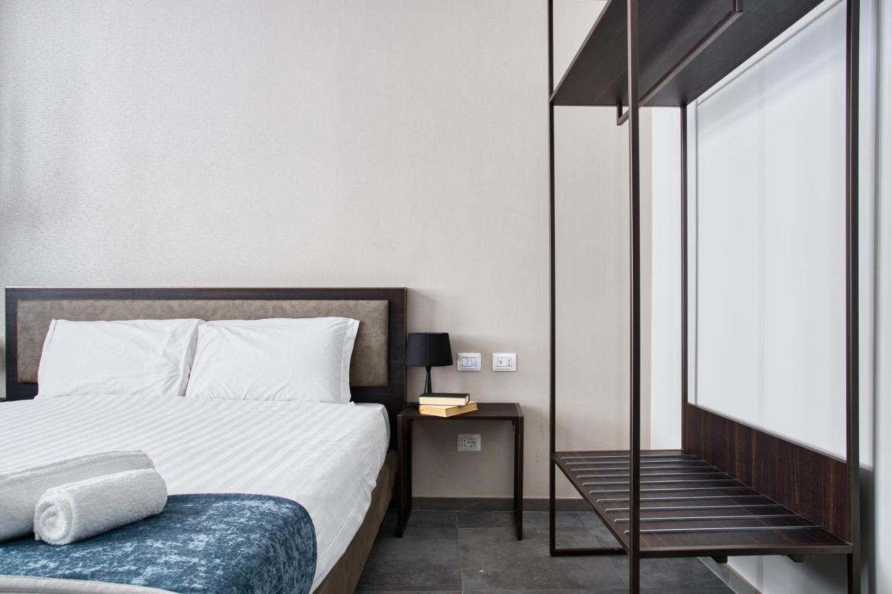Apartment Joivy Spadari Milan