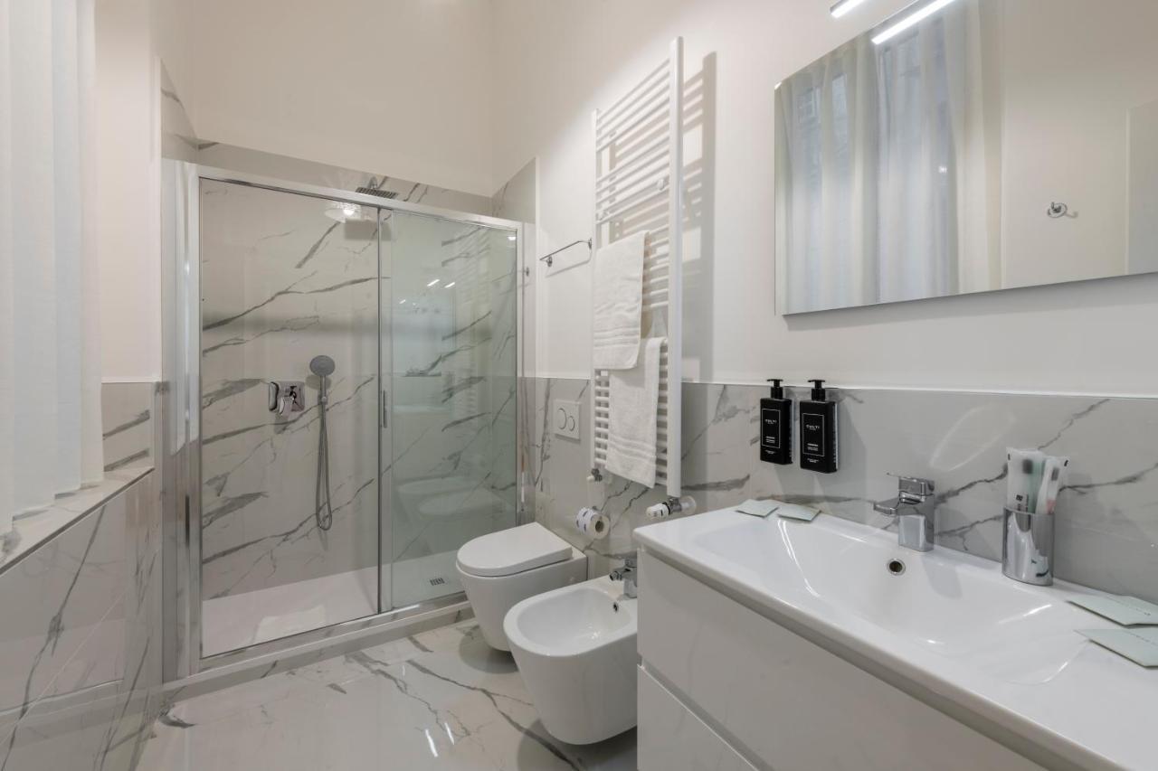 Apartment Royal - Centro Cadorna Milan