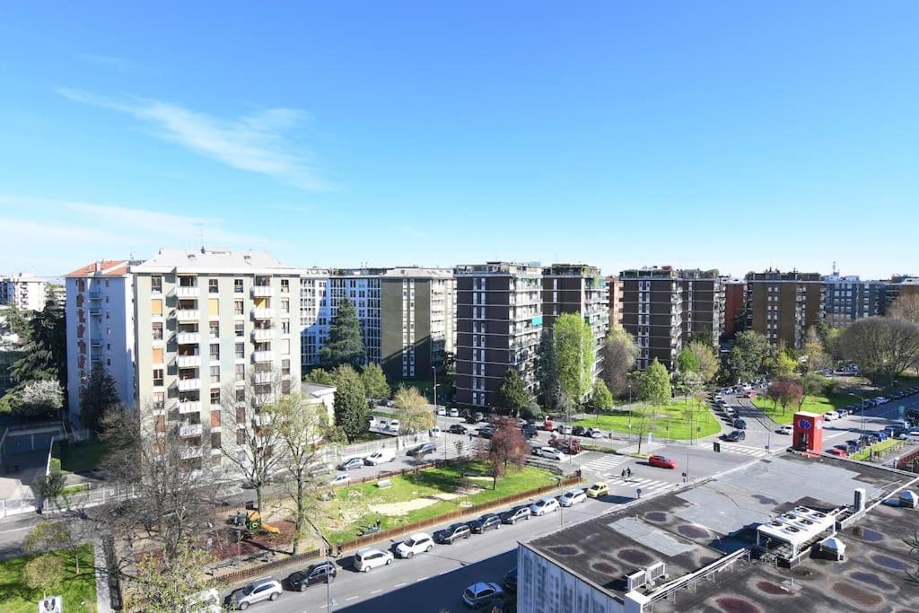 Apartment Luminoso Bilocale Con Terrazzino Milan