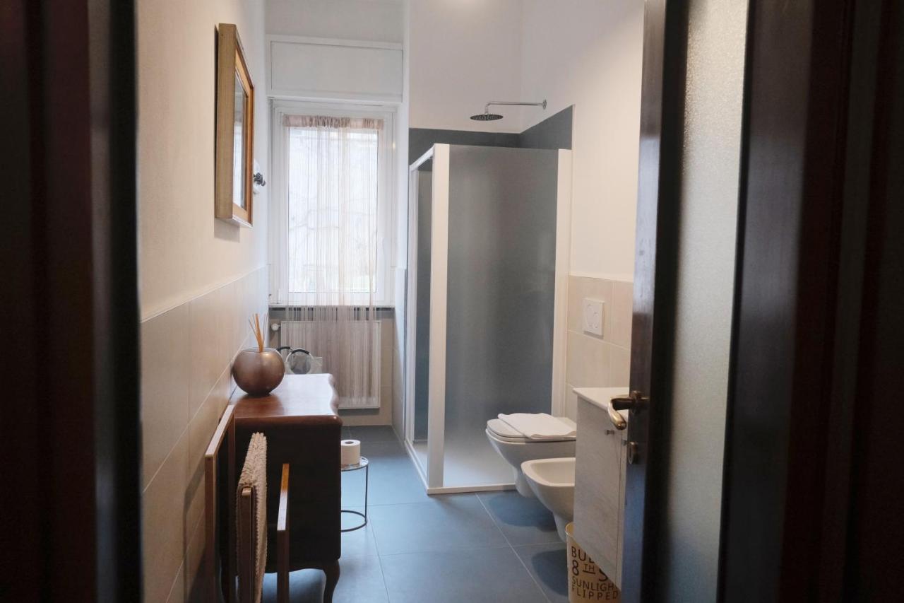 Orea Spiti - Drawings In Teodosio Apartment *