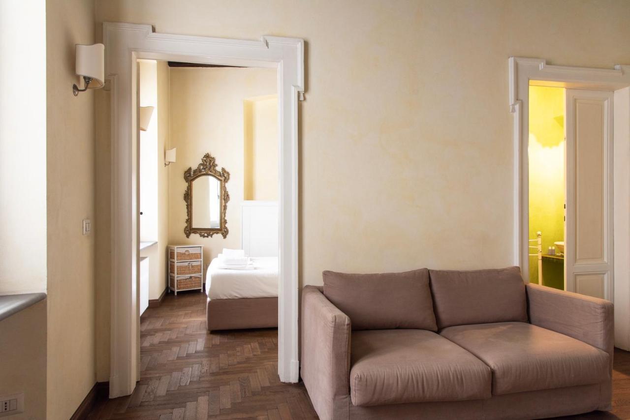 Apartment Youhosty - Ugo Bassi Milan