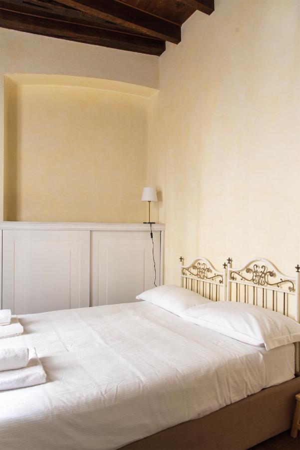 Youhosty - Ugo Bassi Apartment *