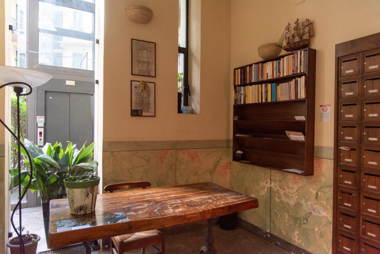 Youhosty - Ugo Bassi Apartment