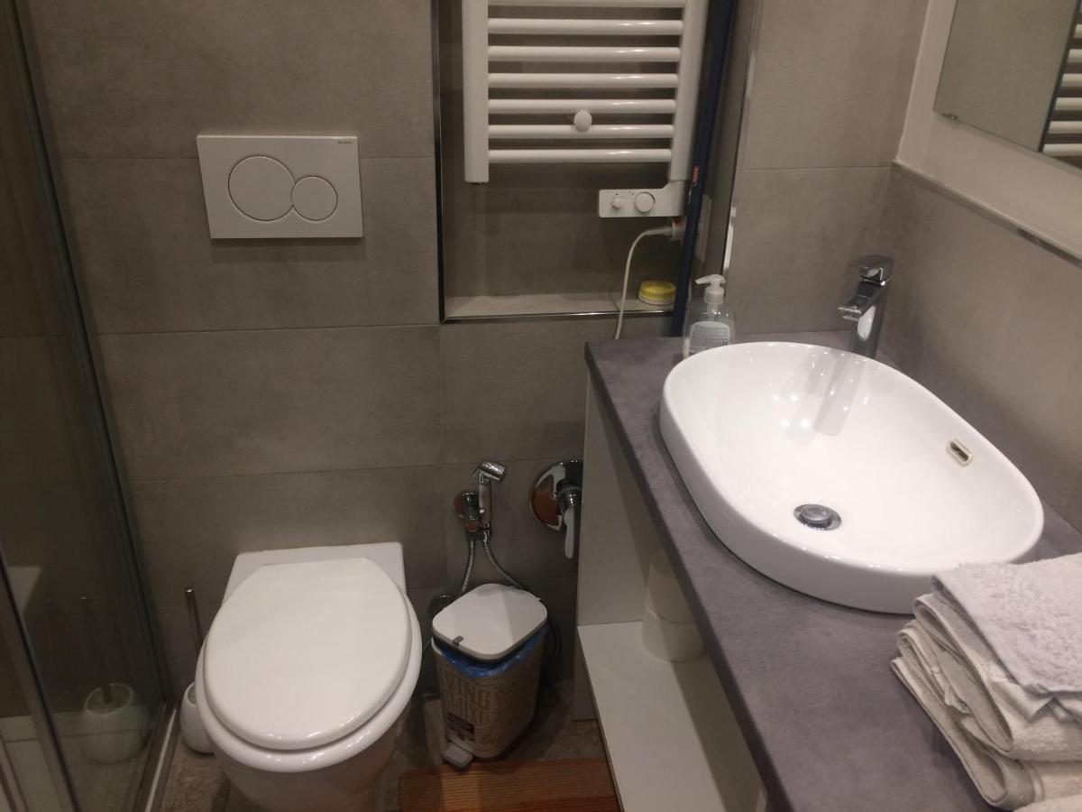 Apartment Porta Venezia Lambro 15