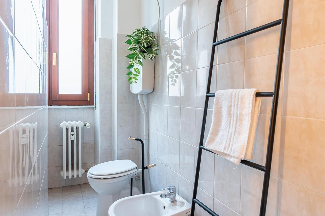 Elegant Citylife Apartment- Metro Access - Double Apartamento