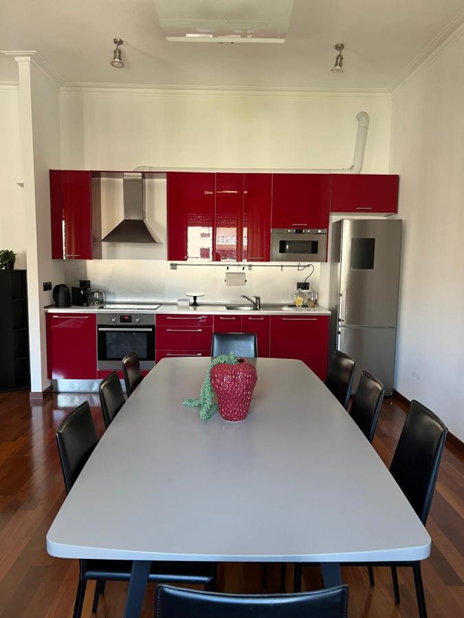 Rebecca's Collection: Repubblica Apartment Milan
