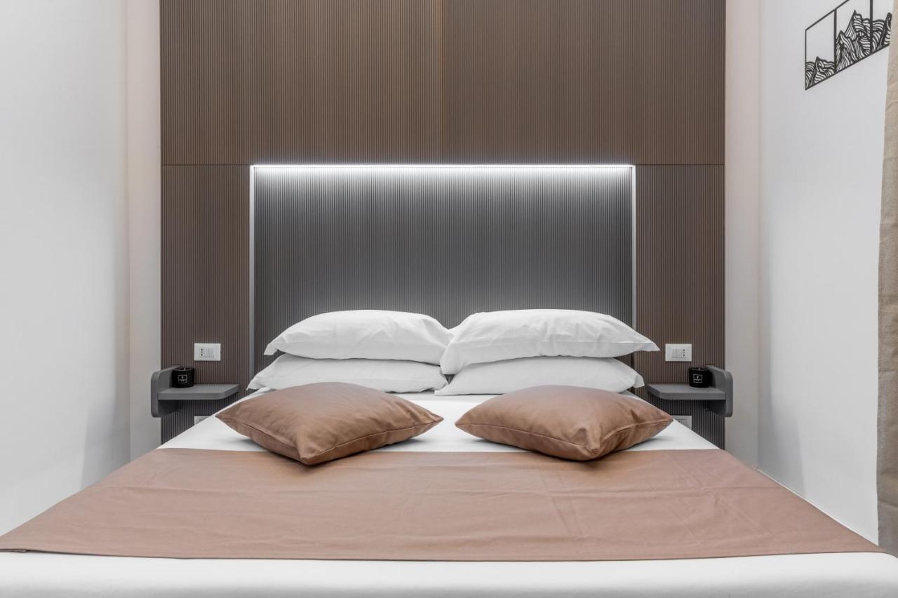 Guest house Meneghina Foresteria Lombarda *