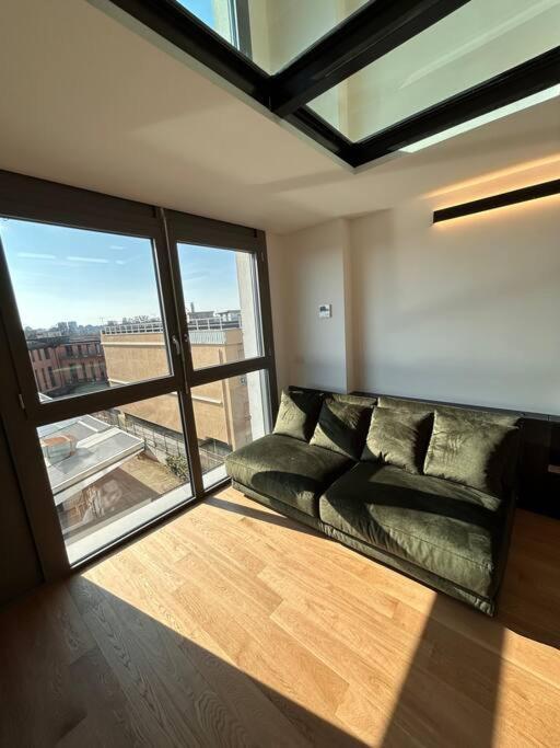Elegante Loft A Apartamento Milão