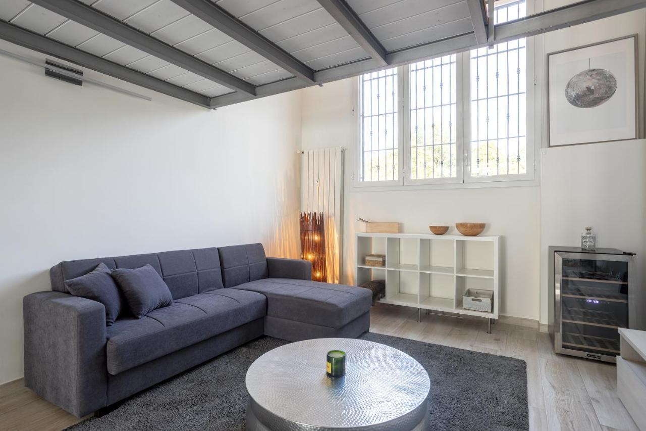 Navigli-duomo Exclusive Design Loft Su Due Piani Con Wifi Apartamento