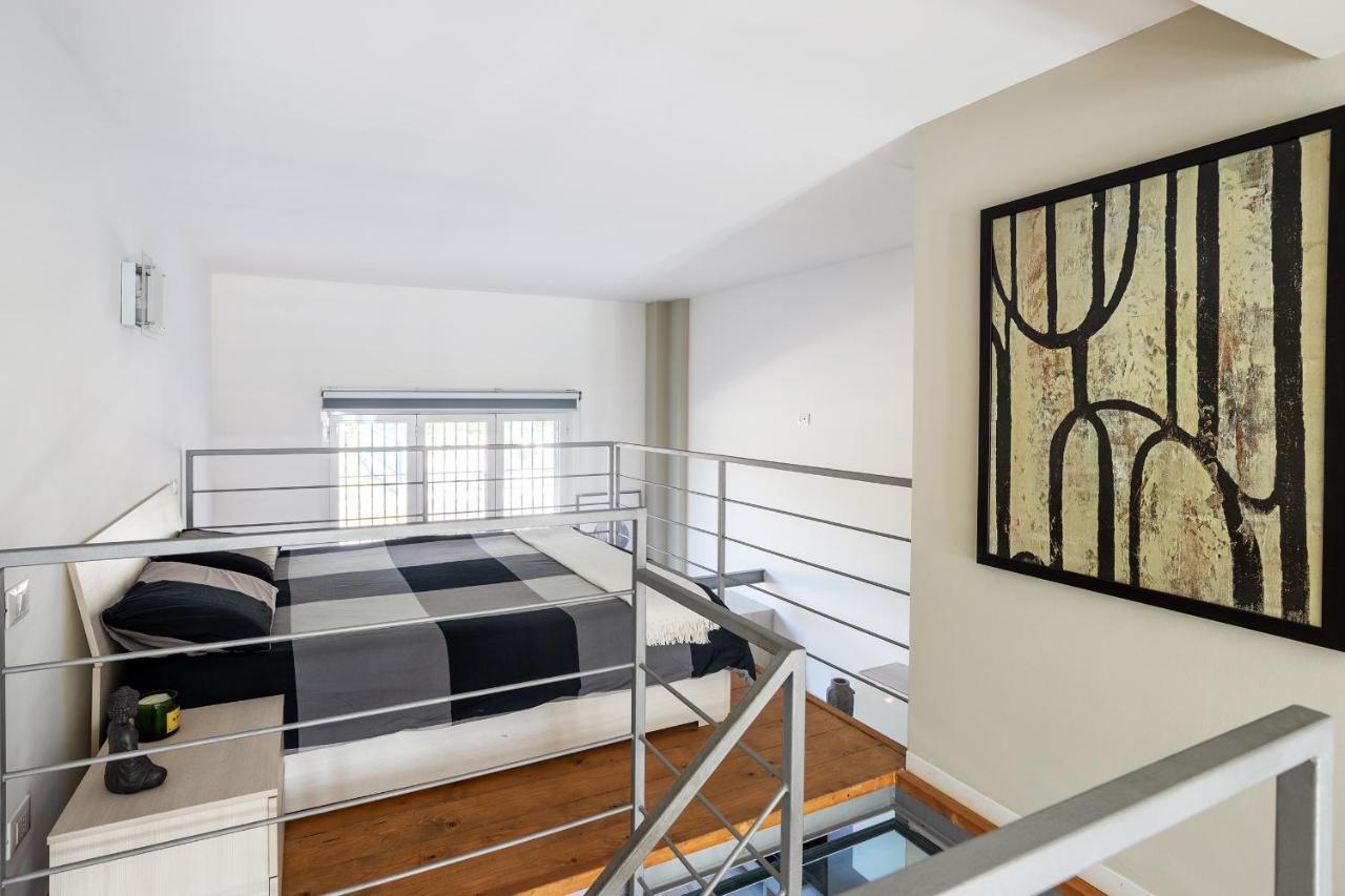 Navigli-duomo Exclusive Design Loft Su Due Piani Con Wifi Apartamento