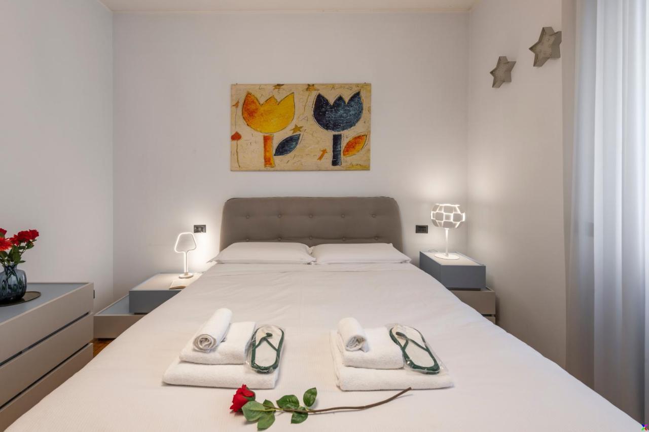 Apartment Bnbutler - Stromboli, 22 - Ampio, Luminoso Ed Elegante Milan