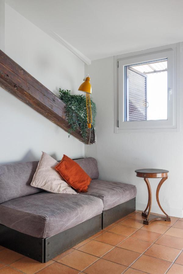 Xenia - Newly Renovated Flat In Fiera Area * Milan