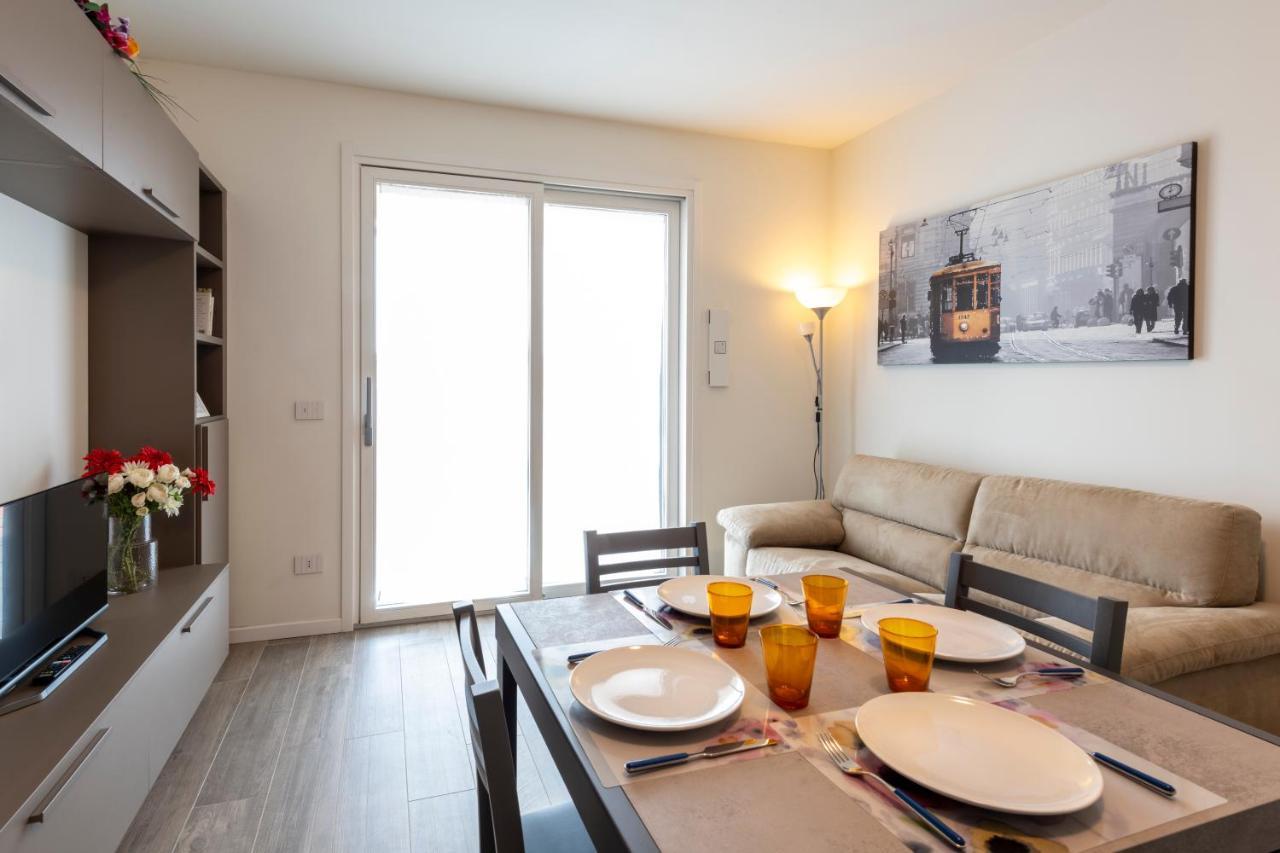 Bnbutler - Rosalba Carriera, 7 - Bright And Modern Apartment Milan