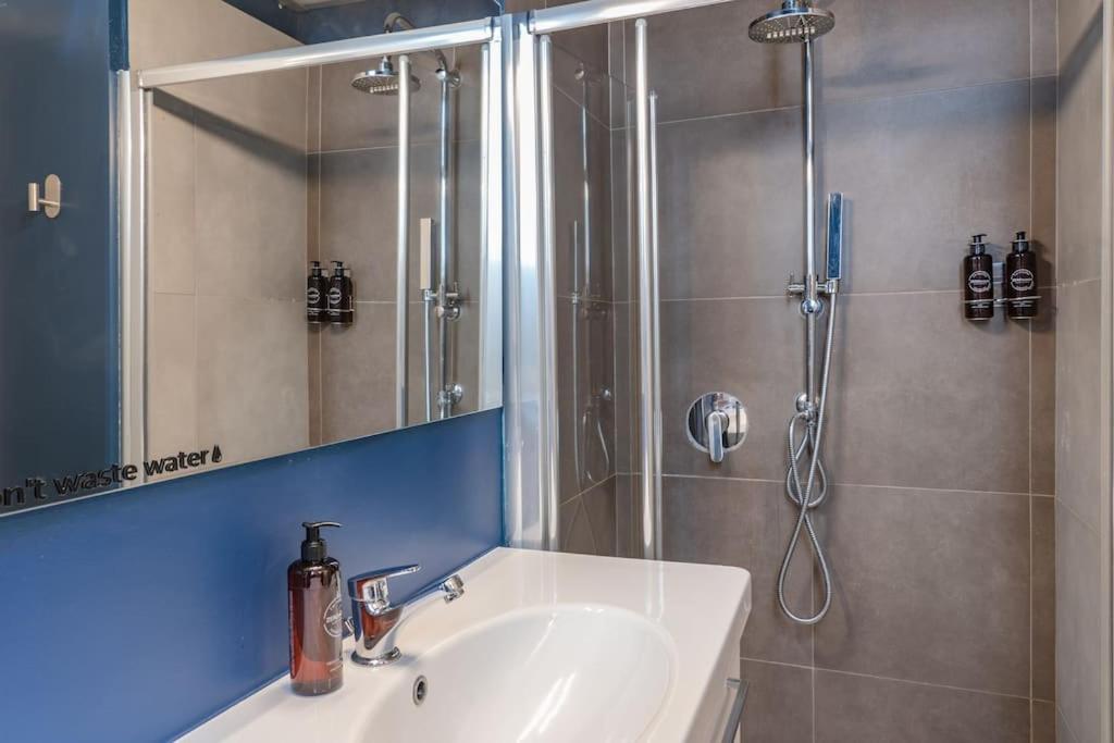 San Babila - Apartment Milan