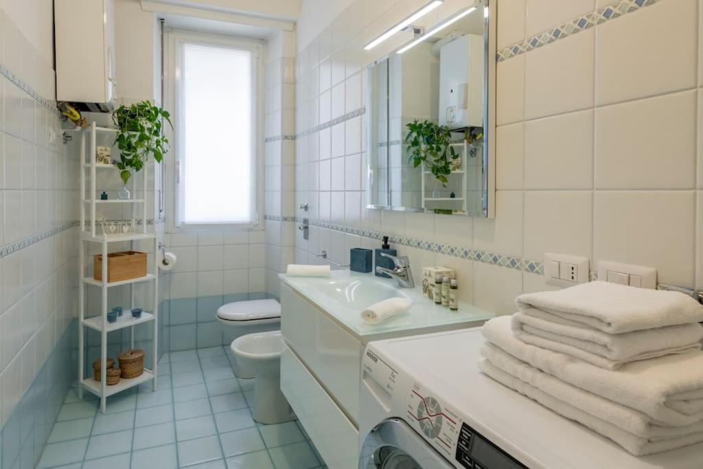 Apartment Bnbutler - Strigelli, 13 - Accogliente Bilocale Con Balcone Milan
