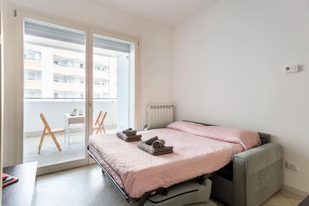 Apartment Caltagirone Milan