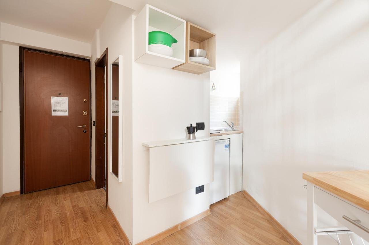 Apartment Central Studio Apts Milano-corso Magenta *