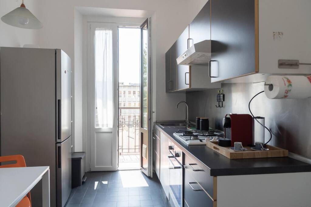 Apartamento Youhosty - Correggio 55 B Milão