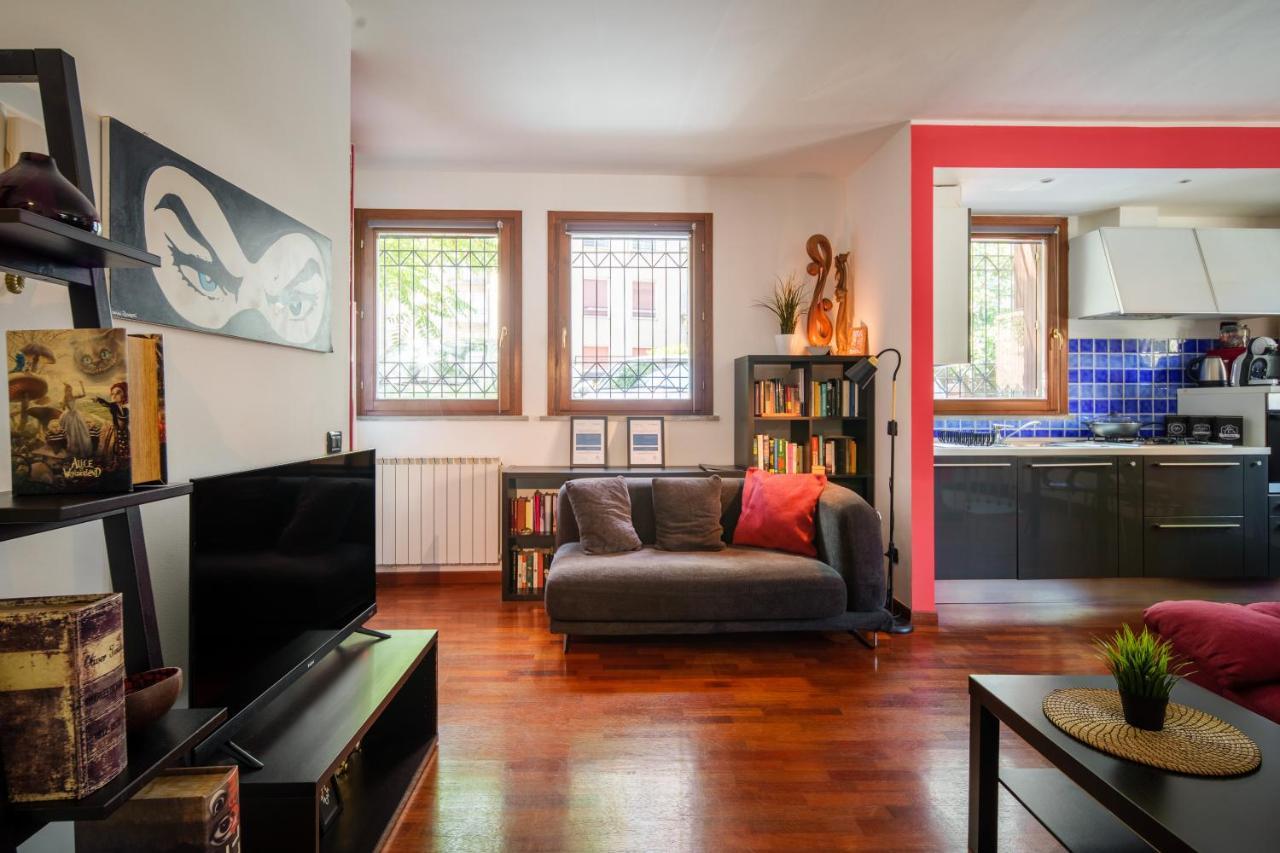 Holiday home Accomodo Mib15 Bivano Navigli Milan