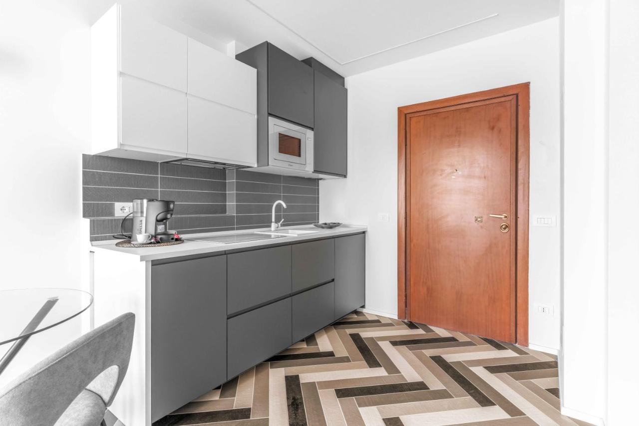 Ac61 Lambrate-loreto Moderno Milan