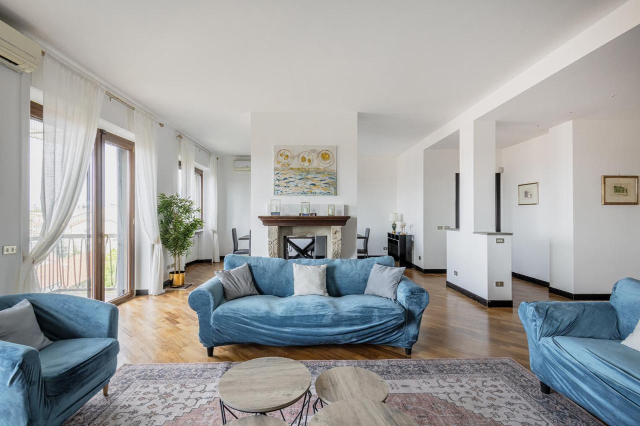 Easylife - Elegante Attico 2 Min Da Parco Sempione Apartment Milan
